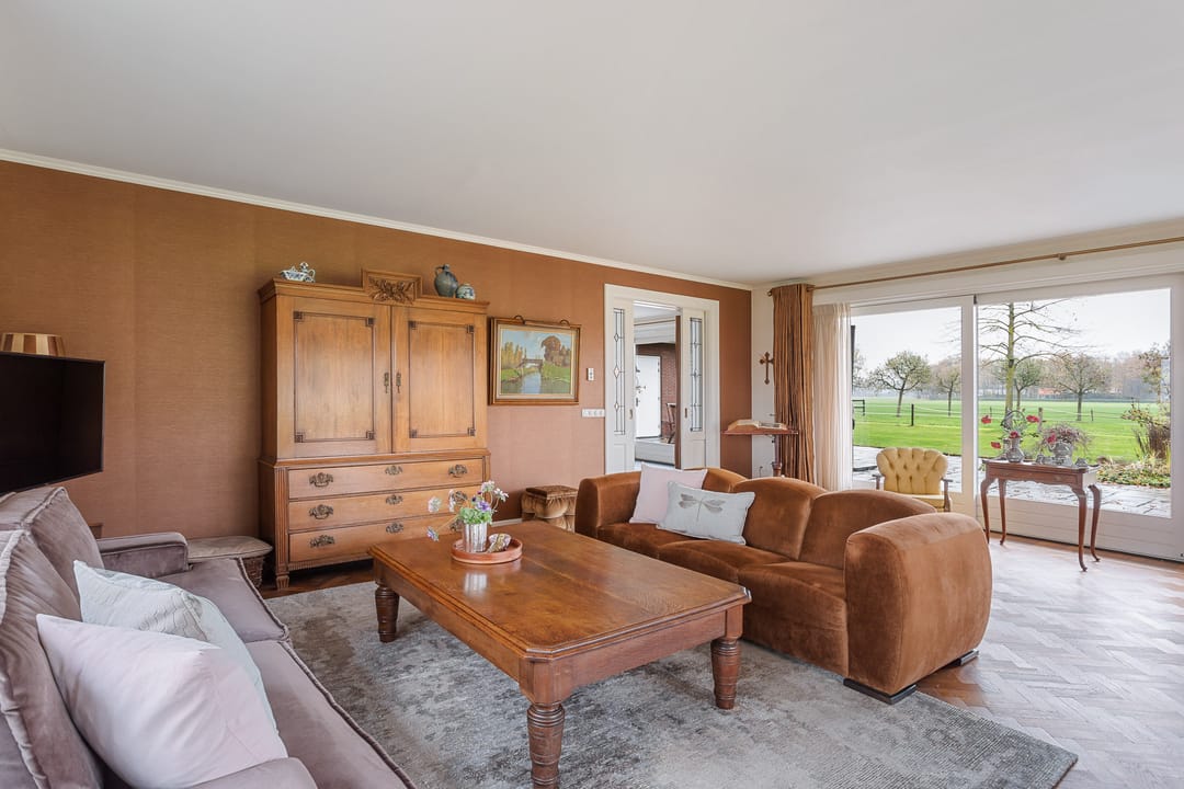 Foto 11 van Steunenbergerweg 1-B