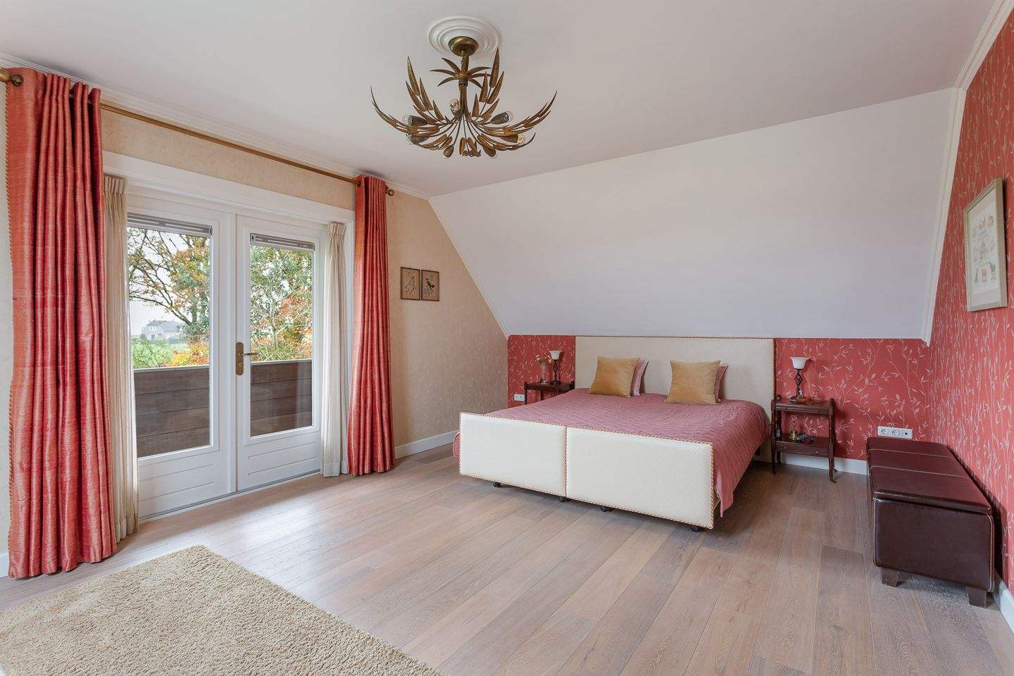 Foto 14 van Steunenbergerweg 1-B