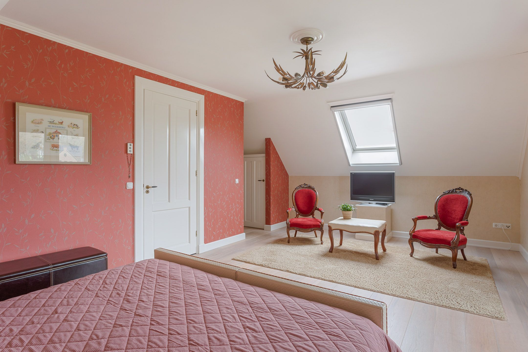 Foto 15 van Steunenbergerweg 1-B