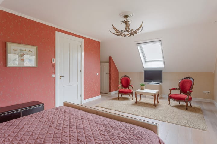 Foto 15 van Steunenbergerweg 1-B