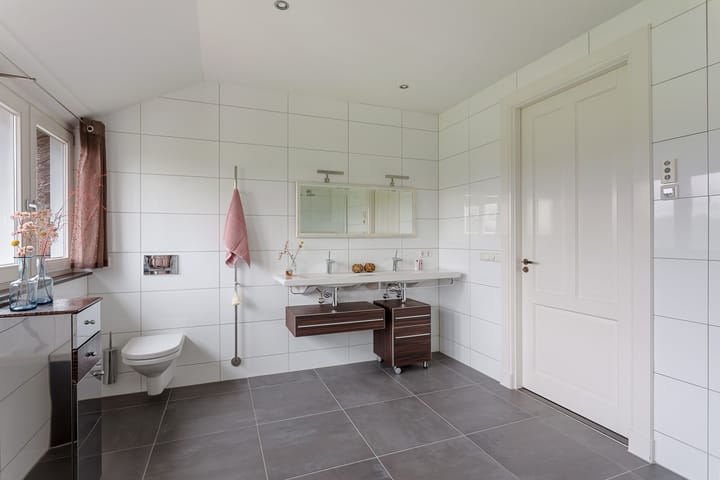 Foto 17 van Steunenbergerweg 1-B