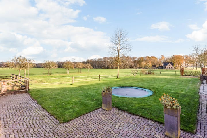 Foto 27 van Steunenbergerweg 1-B