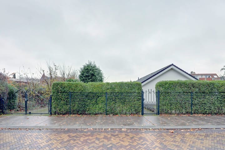 Photo 4 of Jan van Renesseweg 4