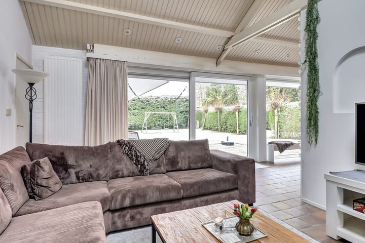 Photo 7 of Jan van Renesseweg 4