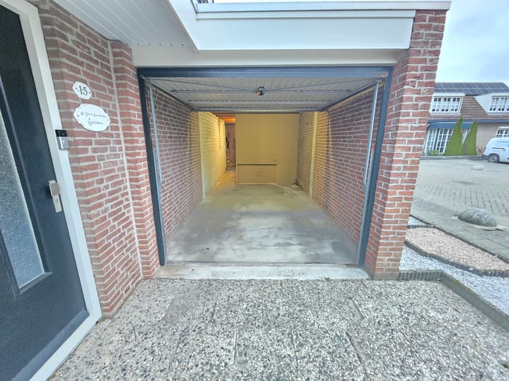 Foto 30 van Van Nispenstraat 15