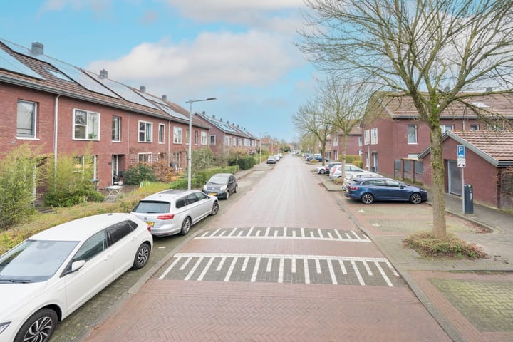 Foto 51 van Kievitsbloemstraat 22