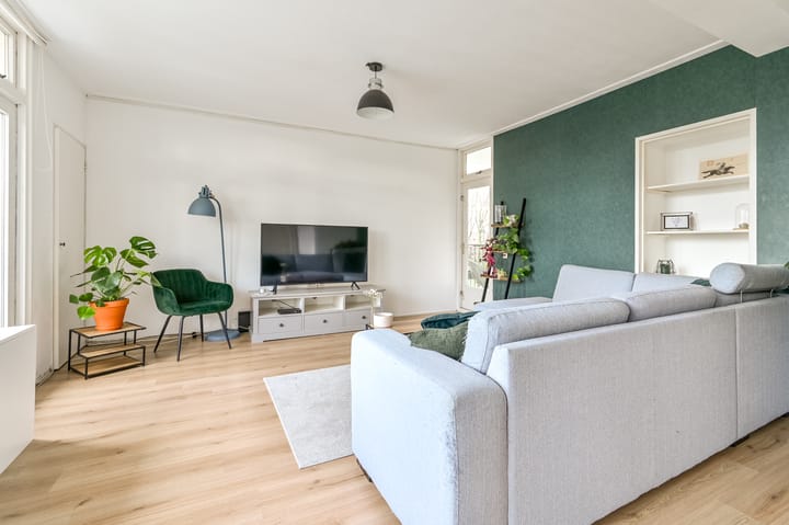 Foto 2 van Van Leeuwenhoekstraat 5-0012