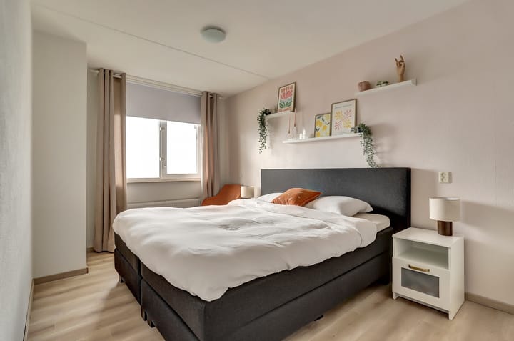 Photo 4 of Voorwaartsveld 54