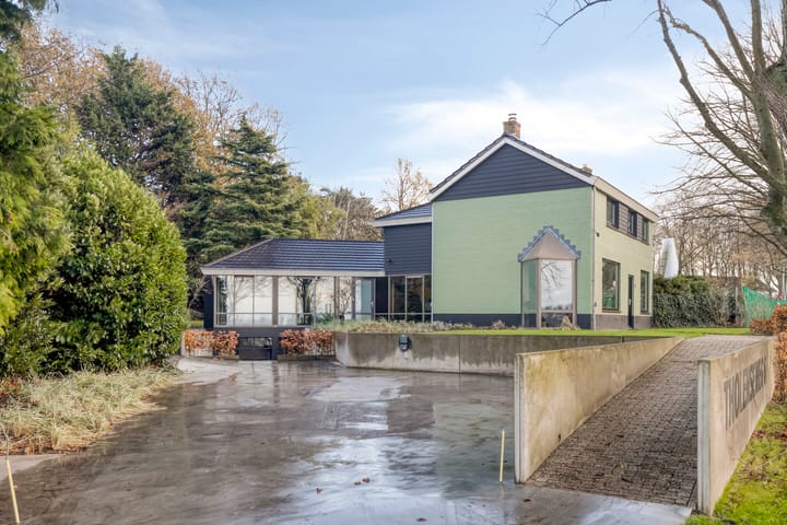 Photo 2 of Tholenseweg 6