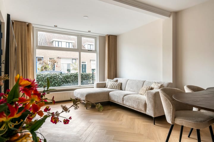 Photo 19 of Hogestraat 7