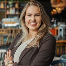 Lois van der Voort-Vreugdenhil - NVM Assistent-makelaar