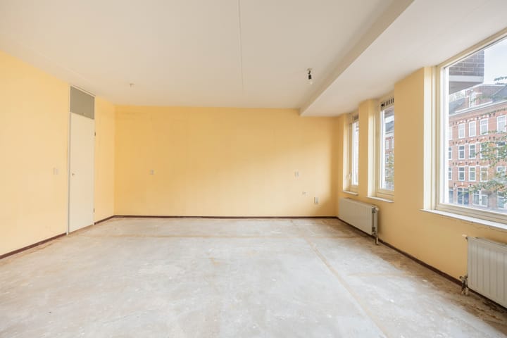 Photo 5 of Eerste Van Swindenstraat 485