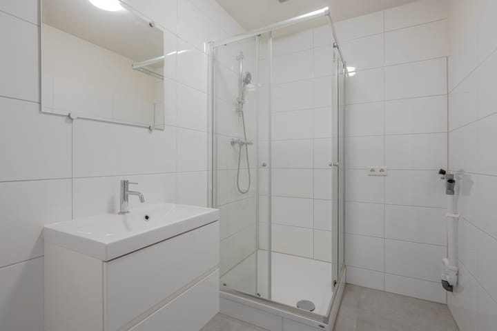 Foto 20 van Dorpsweg 61-B02