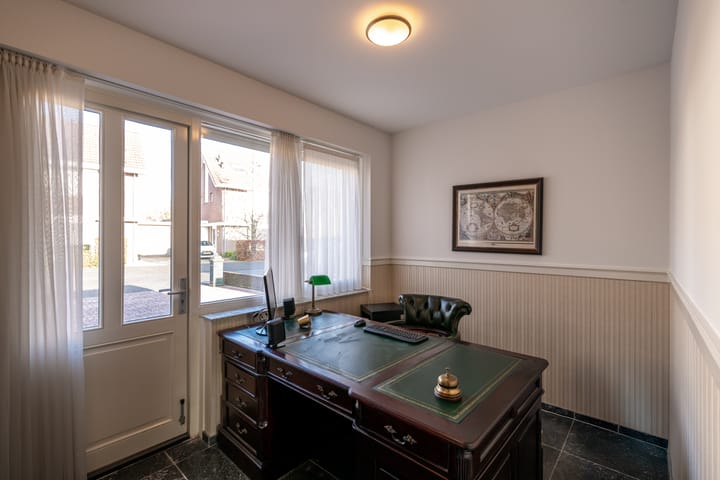 Photo 17 of Tarwestraat 16