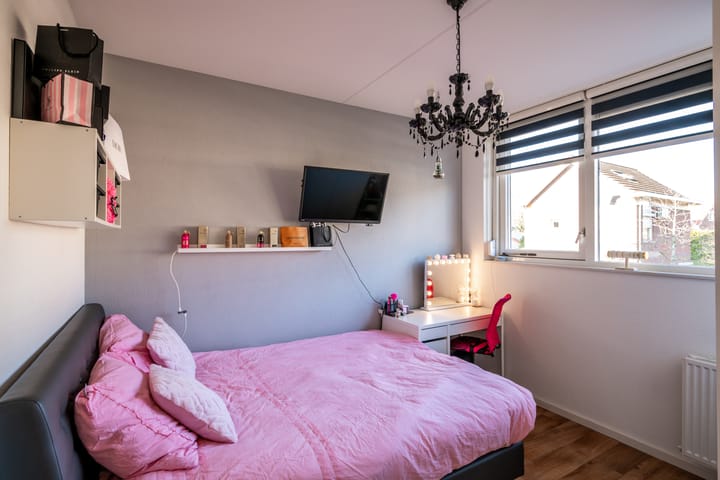 Photo 19 of Tarwestraat 16