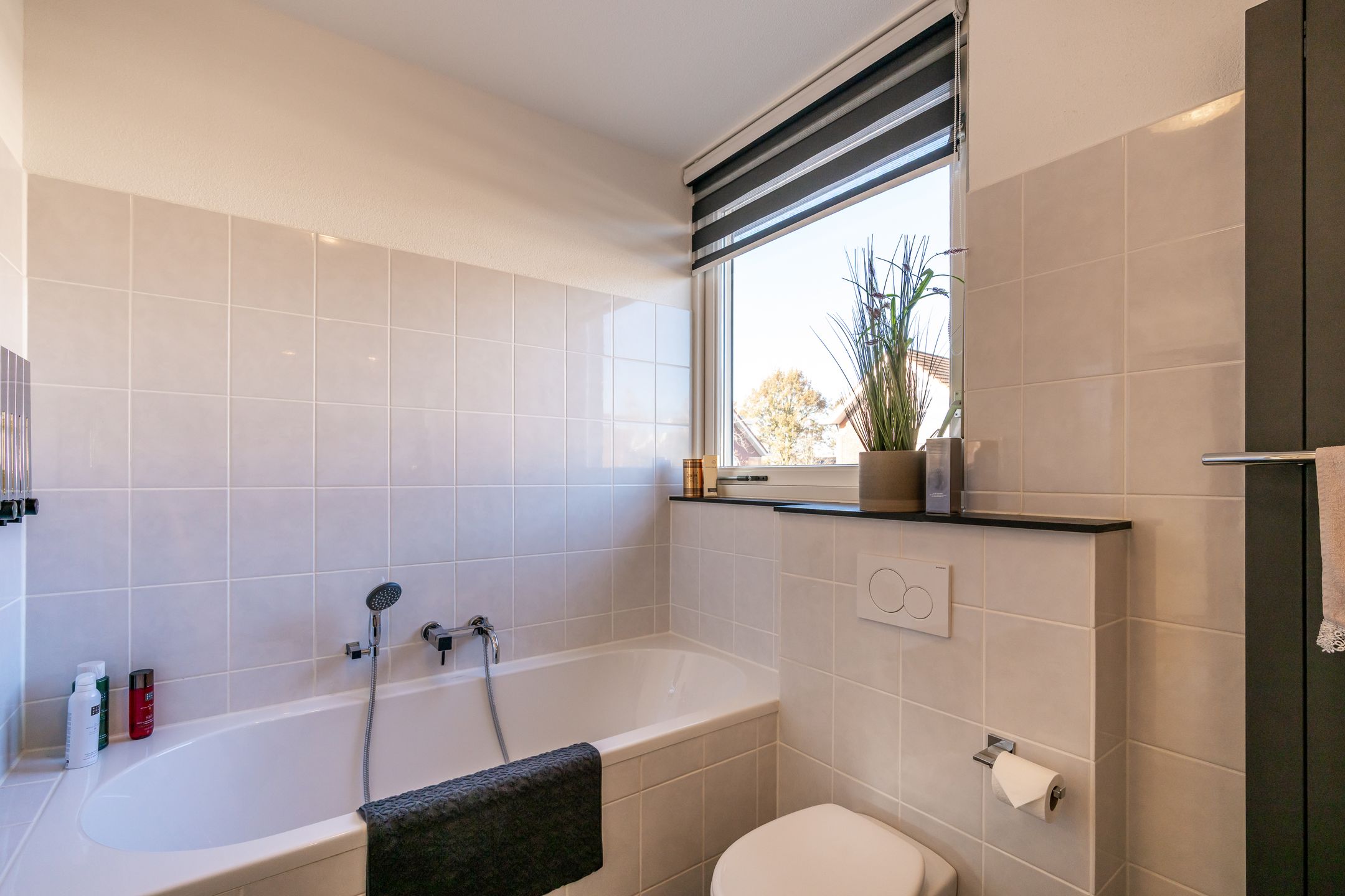 Foto 24 van Tarwestraat 16