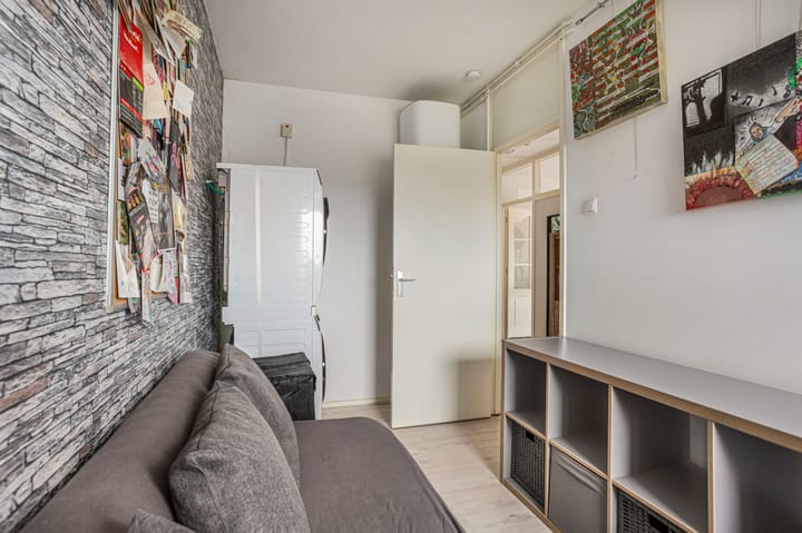 Photo 12 of Bontekoestraat 17-6