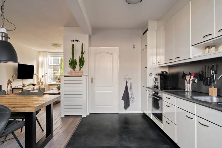 Photo 15 of Jan de Oudestraat 14