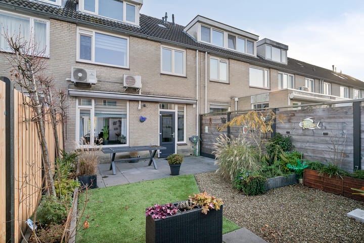 Photo 32 of Jan de Oudestraat 14