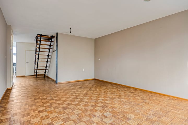 Photo 4 of Haagbeemd 43