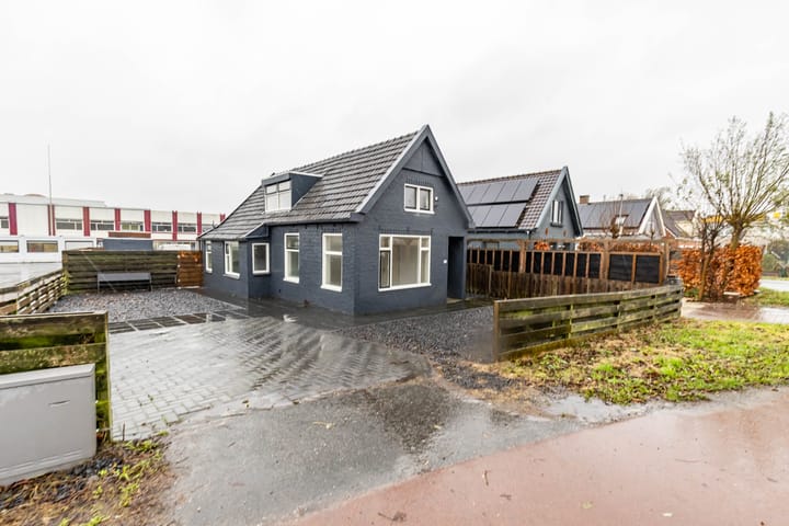 Photo 7 of Hoendiep 275