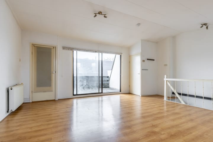 Foto 3 van Esschilderstraat 28-B