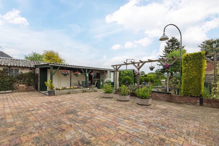 Photo 3 of Liefkeshoek 25-A