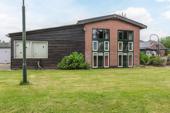 Photo 22 of Liefkeshoek 25-A