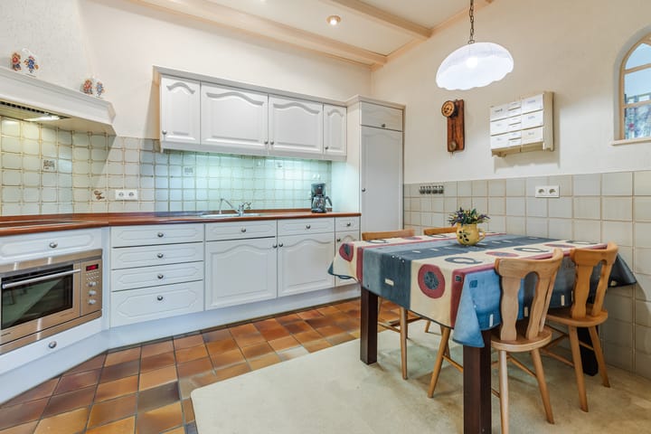 Photo 10 of Liefkeshoek 25-A