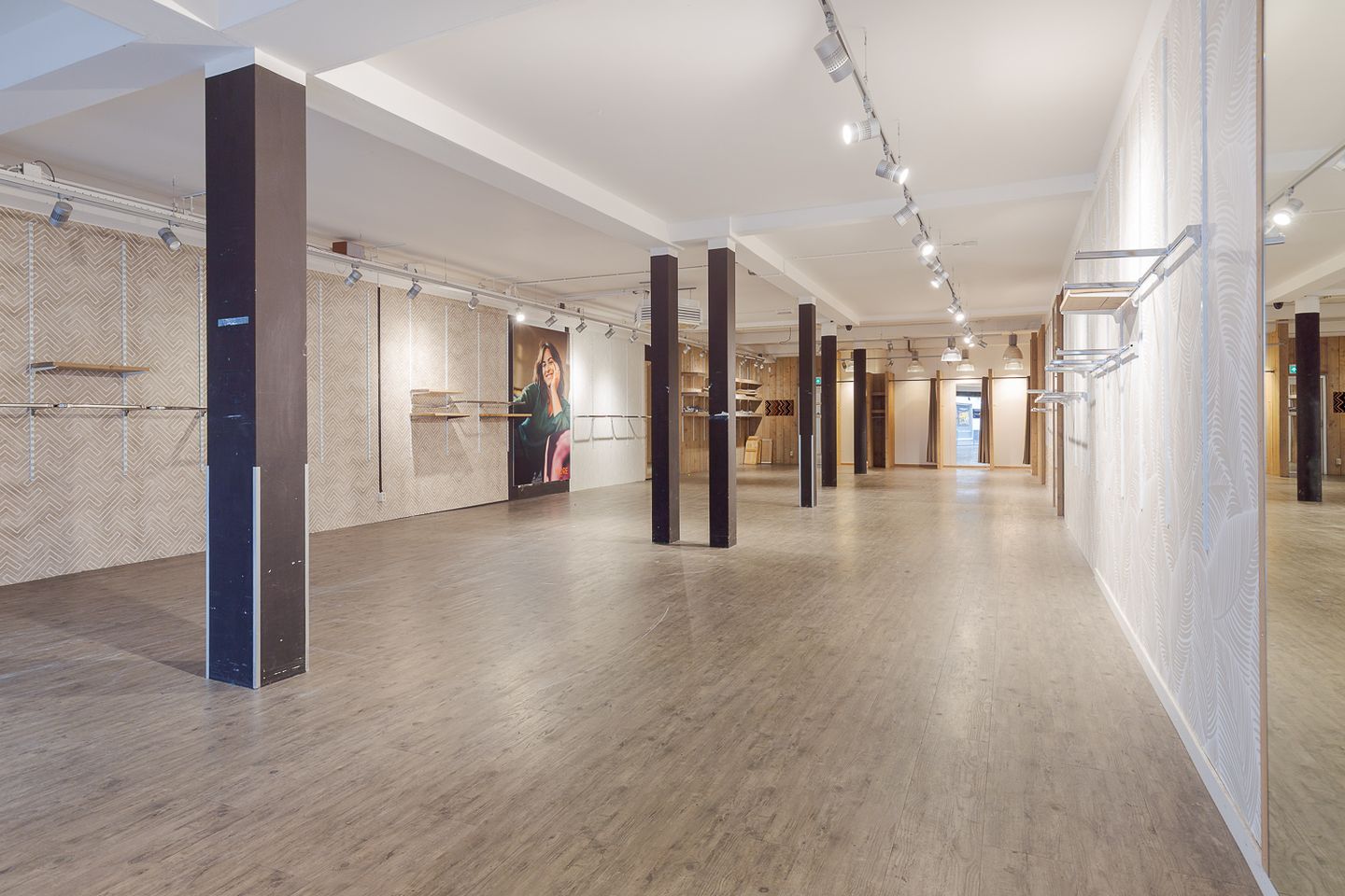 View photo 5 of Van Harenstraat 17