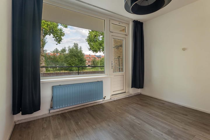 Foto 12 van Dierenriemstraat 27