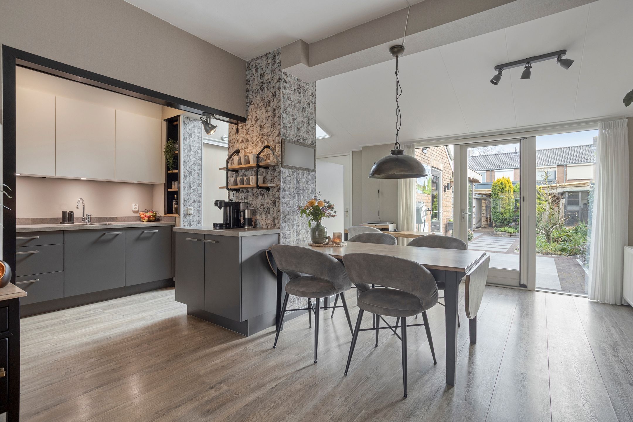 Foto 6 van Hoge Hofstraat 3