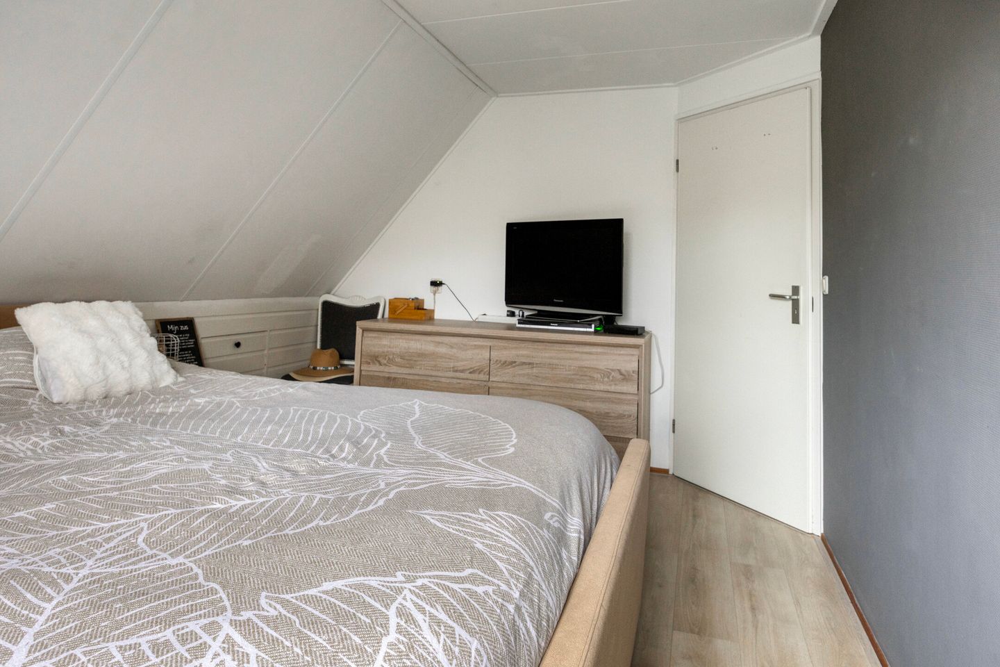 Foto 35 van Leeuwetand 1