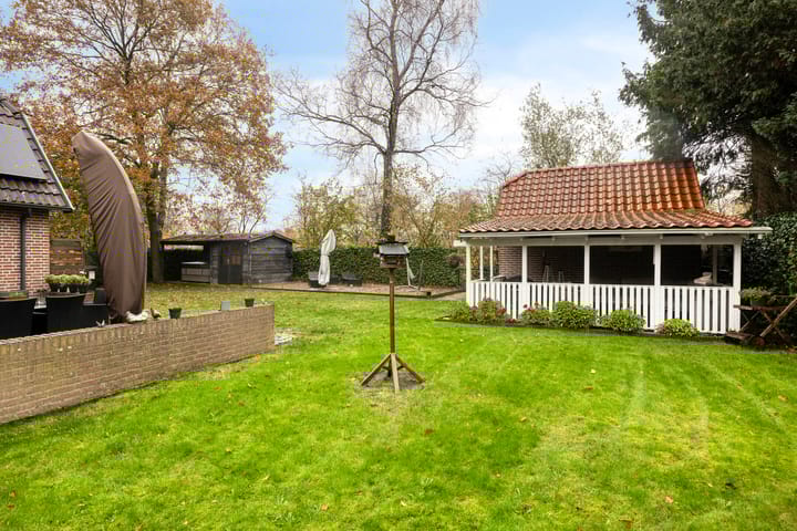 Photo 38 of Leeuwetand 1