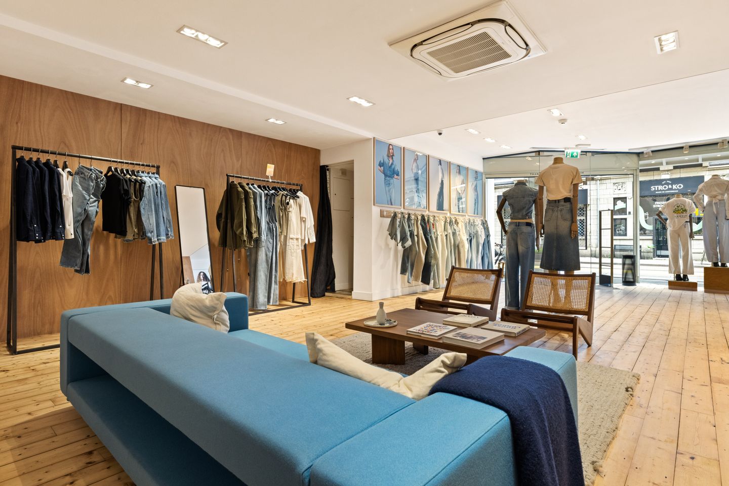 Bekijk foto 4 van Hobbemastraat 6-H