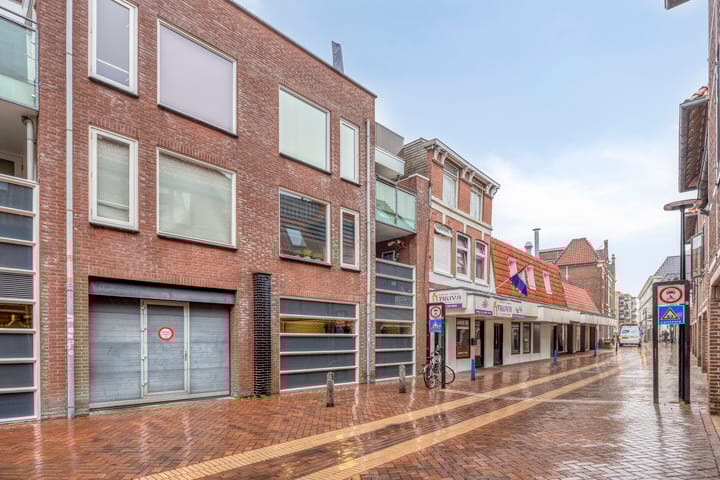 Photo 24 of Schuttenstraat 6-6