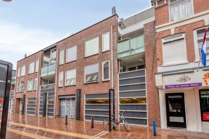 Photo 25 of Schuttenstraat 6-6