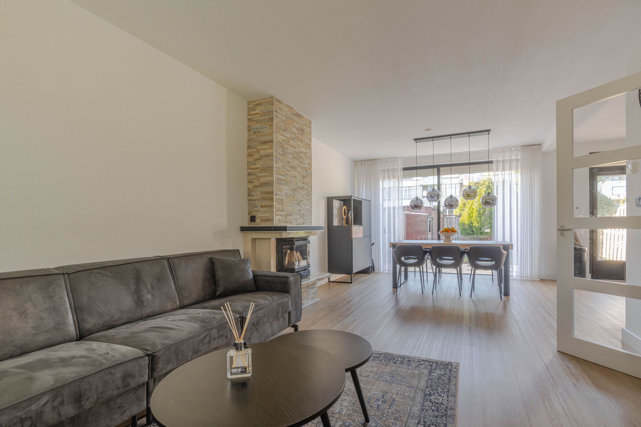 Foto 3 van Burghsluissingel 157