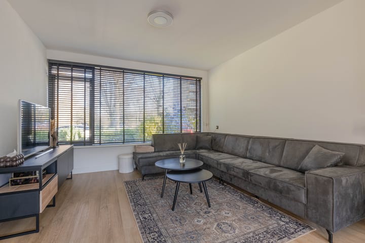 Foto 10 van Burghsluissingel 157