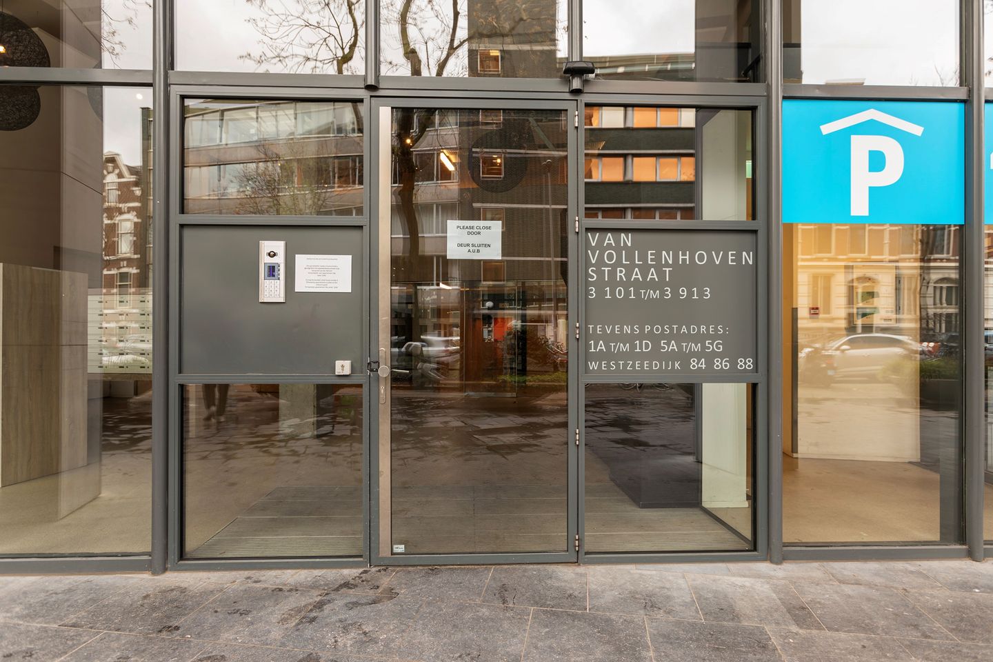 Photo 4 of Van Vollenhovenstraat 3-307