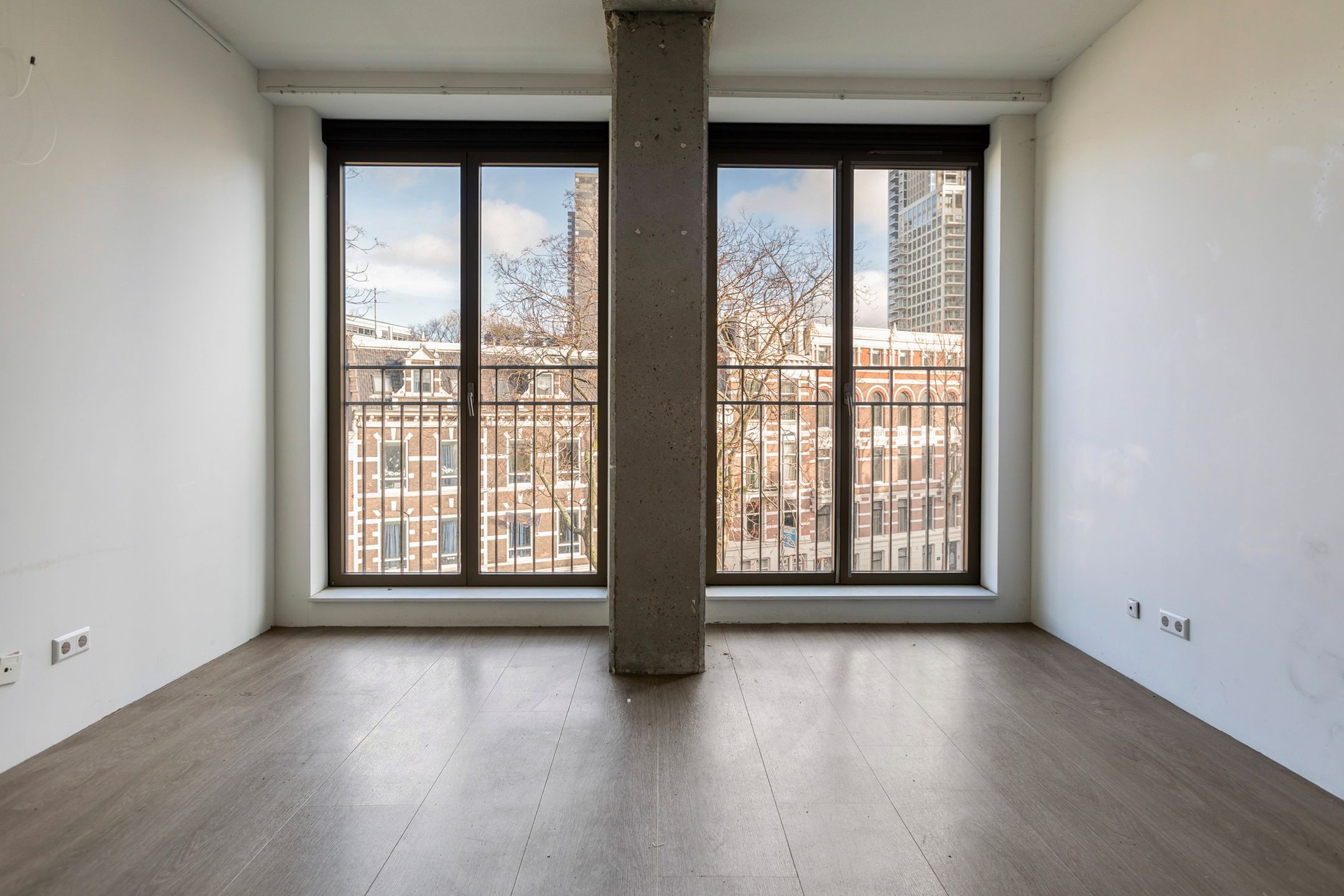 Photo 18 of Van Vollenhovenstraat 3-307