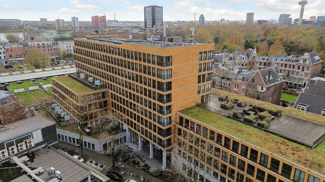 Photo 32 of Van Vollenhovenstraat 3-307