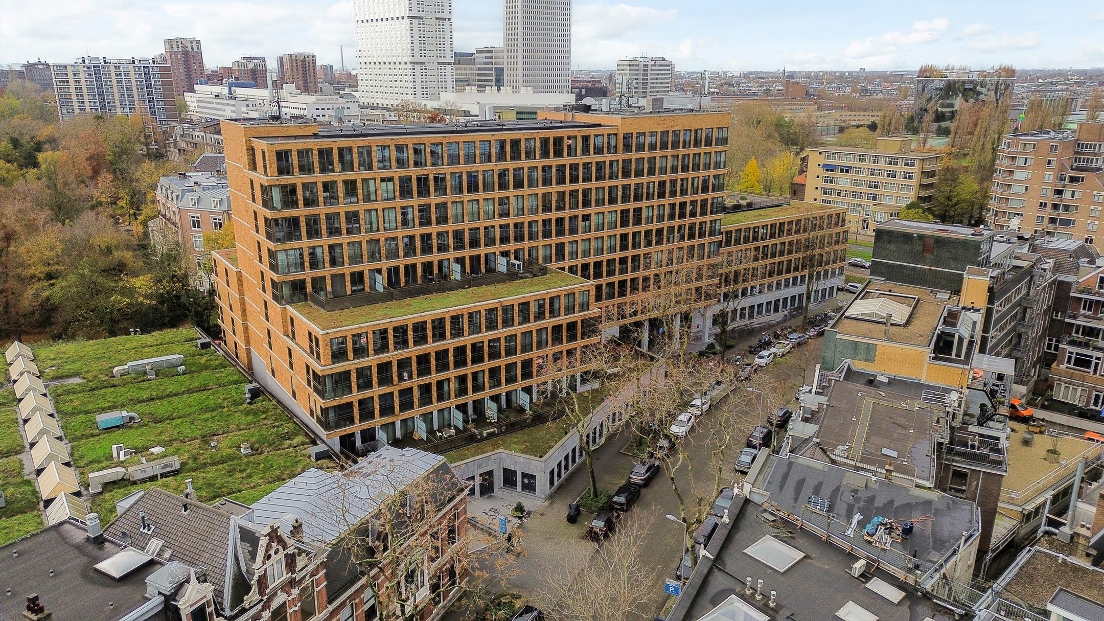 Photo 33 of Van Vollenhovenstraat 3-307