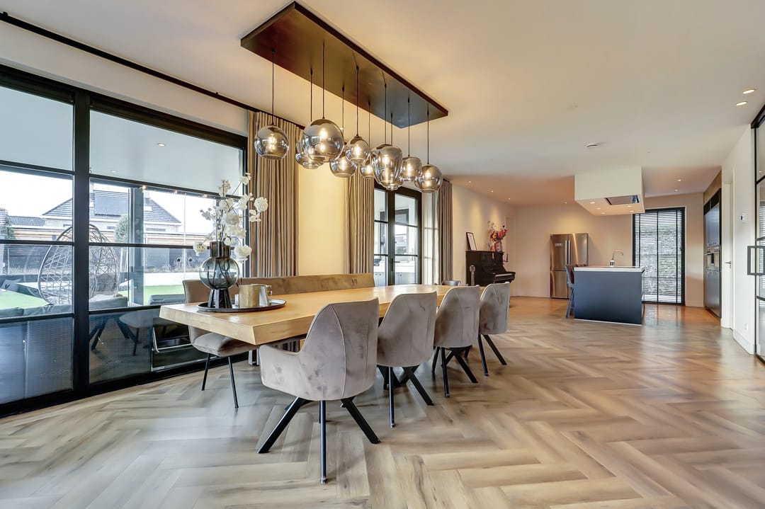 Photo 11 of Ferdinand Bollaan 16