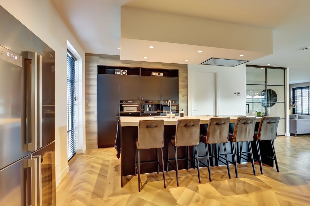 Photo 17 of Ferdinand Bollaan 16