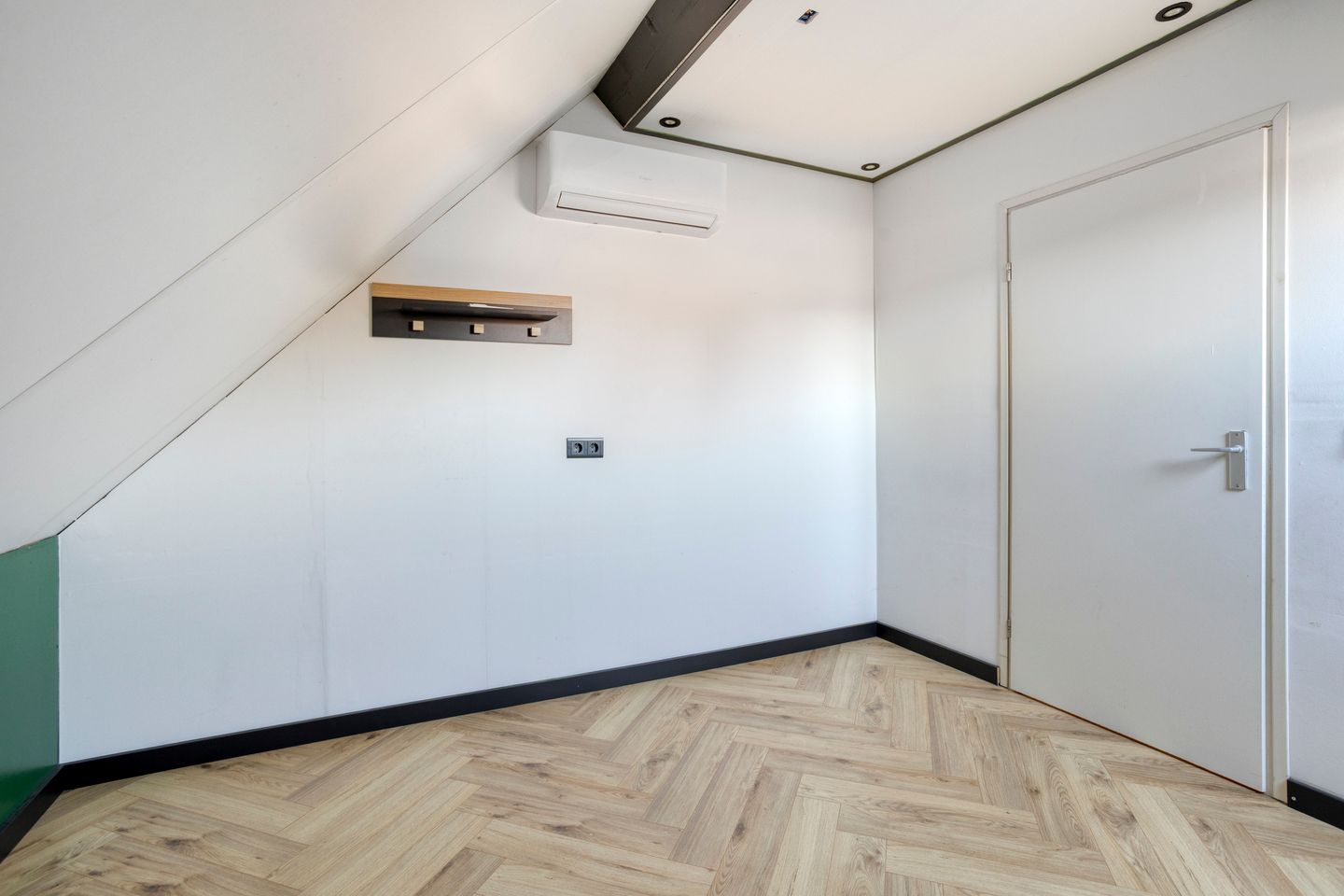 Photo 34 of Dillenburglaan 5-C