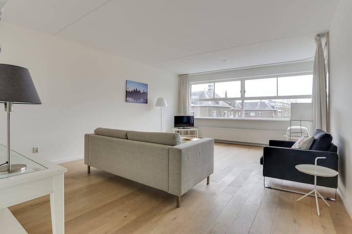 Photo 2 of Hartingstraat 298