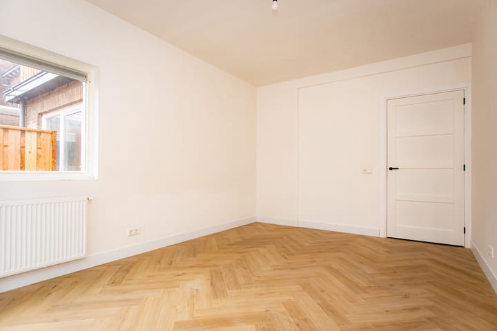 Foto 44 van Brugstraat 11