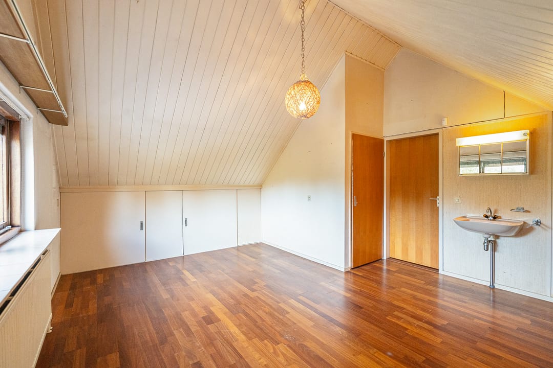 Photo 26 of Hugo de Grootstraat 4