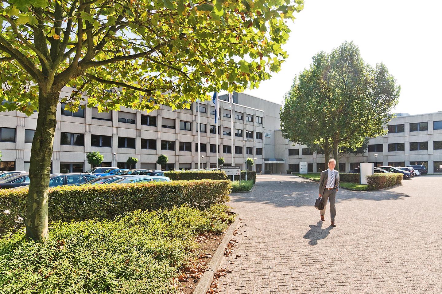 View photo 3 of Van Heuven Goedhartlaan 935